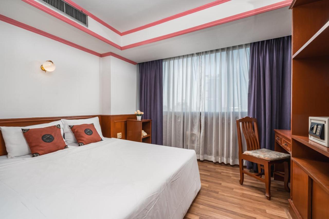 Elizabeth Hotel Бангкок Экстерьер фото