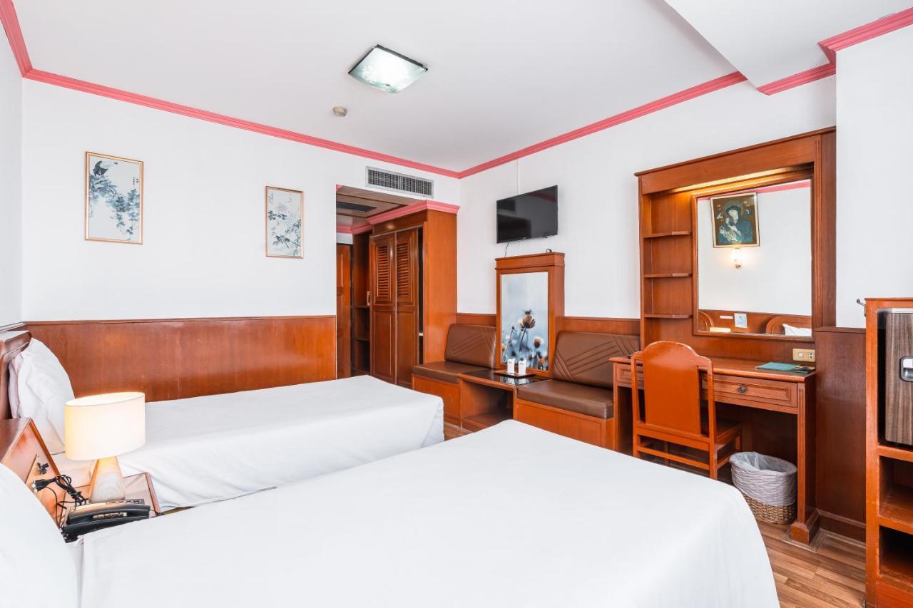Elizabeth Hotel Бангкок Экстерьер фото