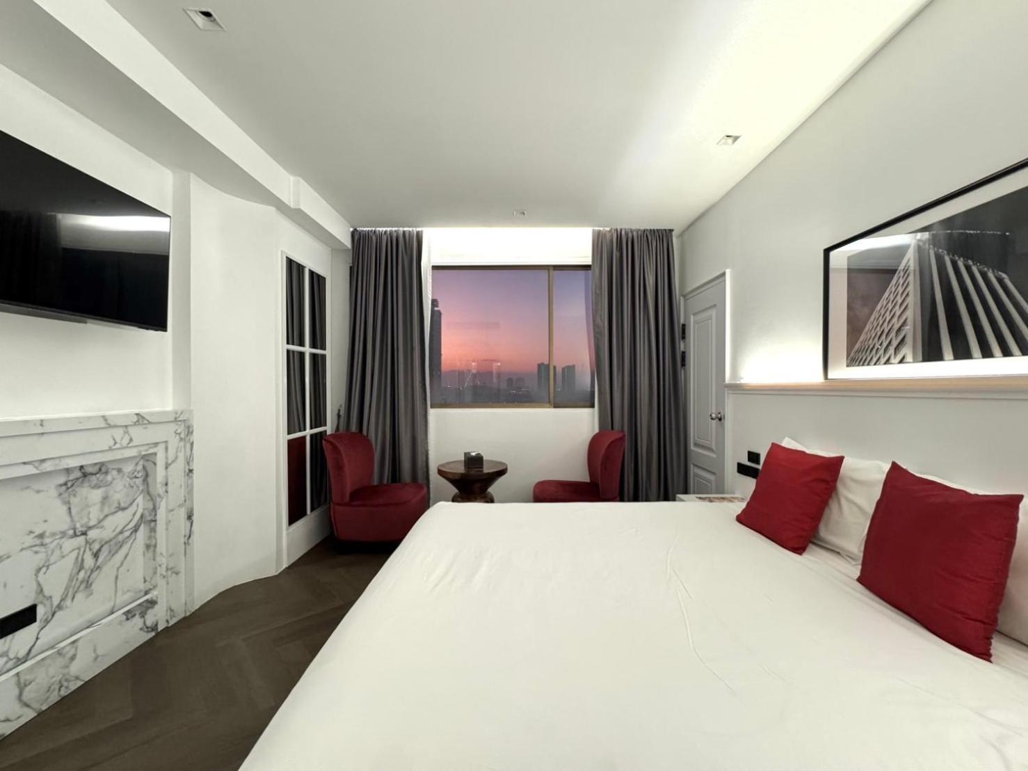 Elizabeth Hotel Бангкок Экстерьер фото