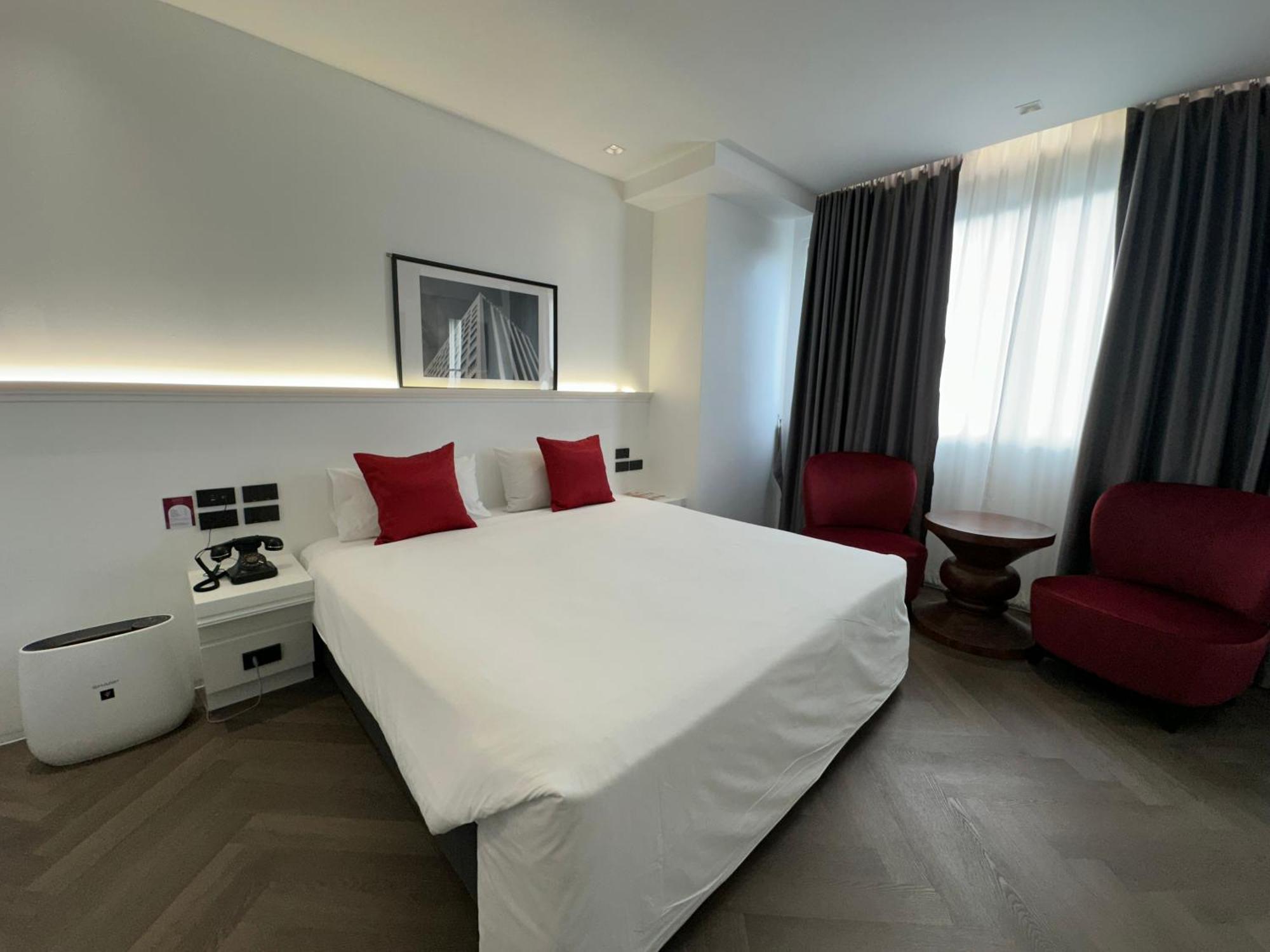 Elizabeth Hotel Бангкок Экстерьер фото