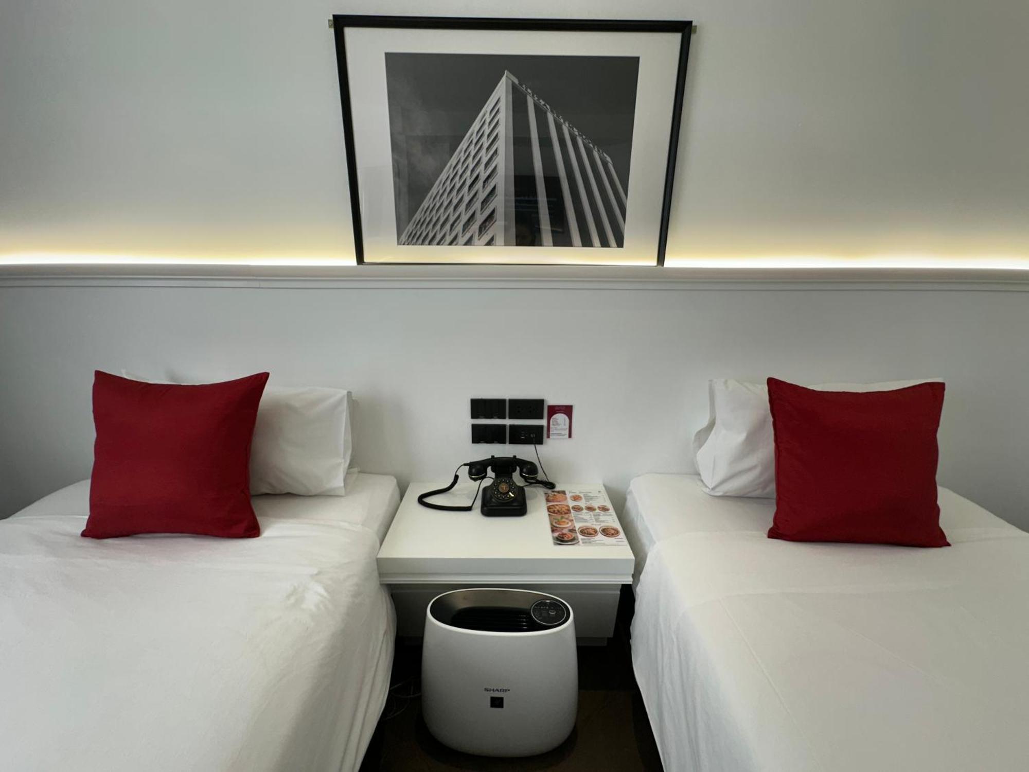 Elizabeth Hotel Бангкок Экстерьер фото