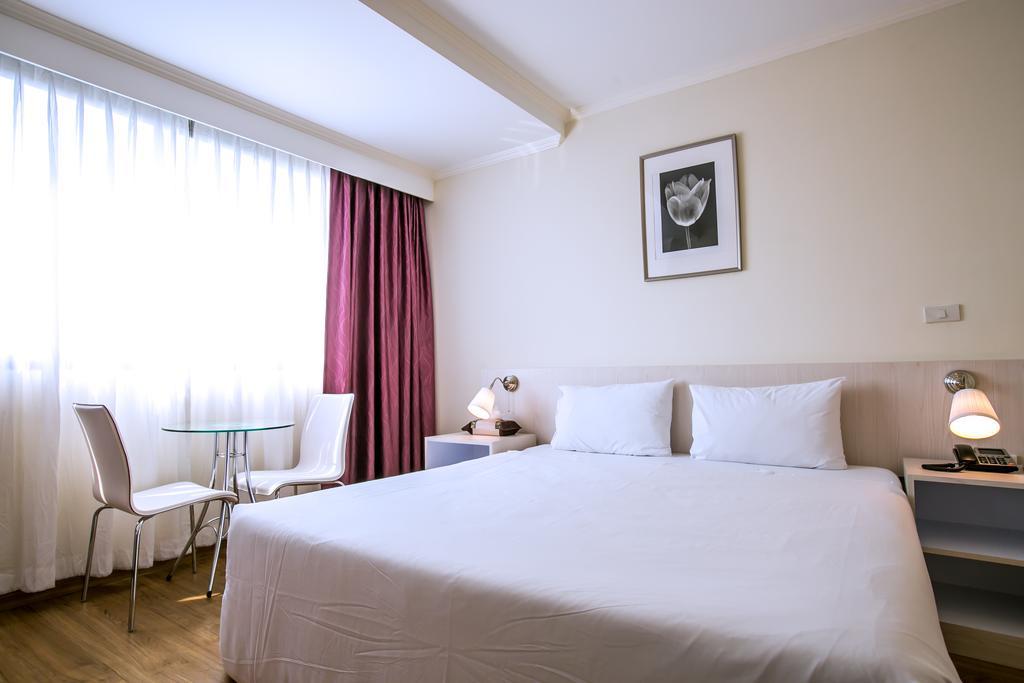 Elizabeth Hotel Бангкок Экстерьер фото